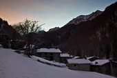 Invernale al MONTE MASONI con discesa in Valsambuzza e salita al PIZZO ZERNA il 21 gennaio 2012 - FOTOGALLERY